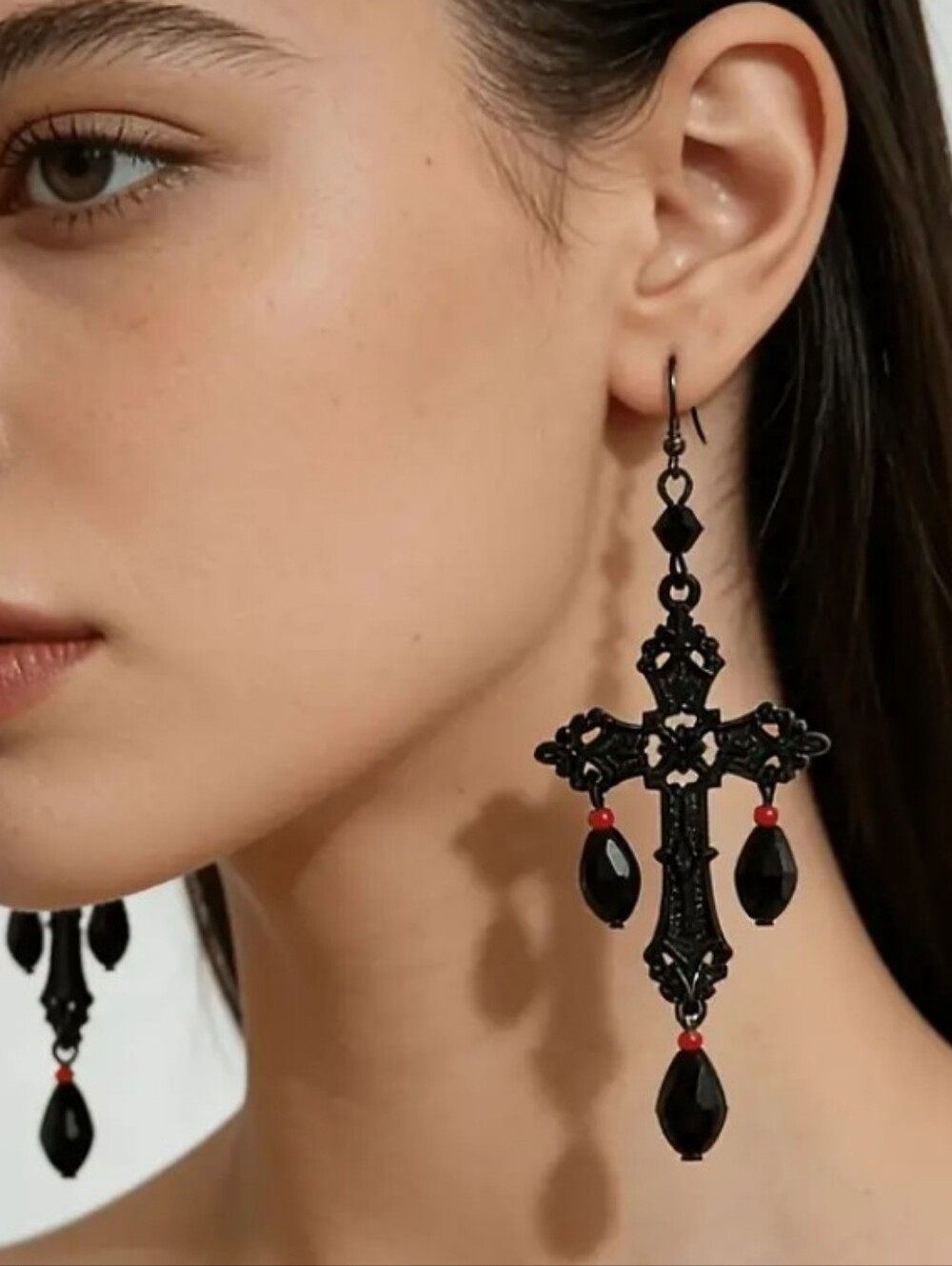 🆕️ Gothic Black Cross Dangle Earrings NWOT